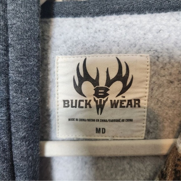Buck Wear Realtree Edge Gray American Flag Buck Single Pocket Hoodie Pullover M - Picture 2 of 6